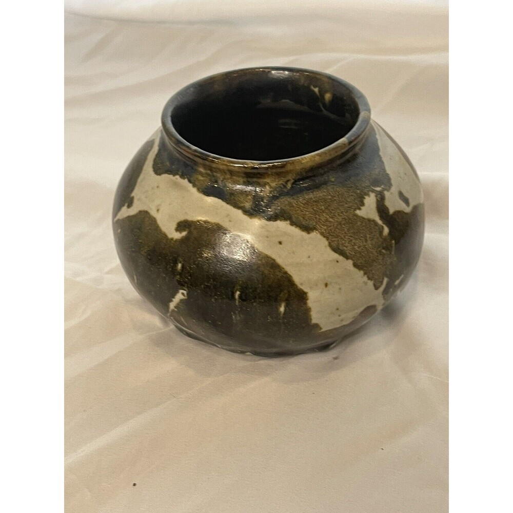 Hand Thrown Studio Pottery Vessel Bowl Marked Anita Jean 74
